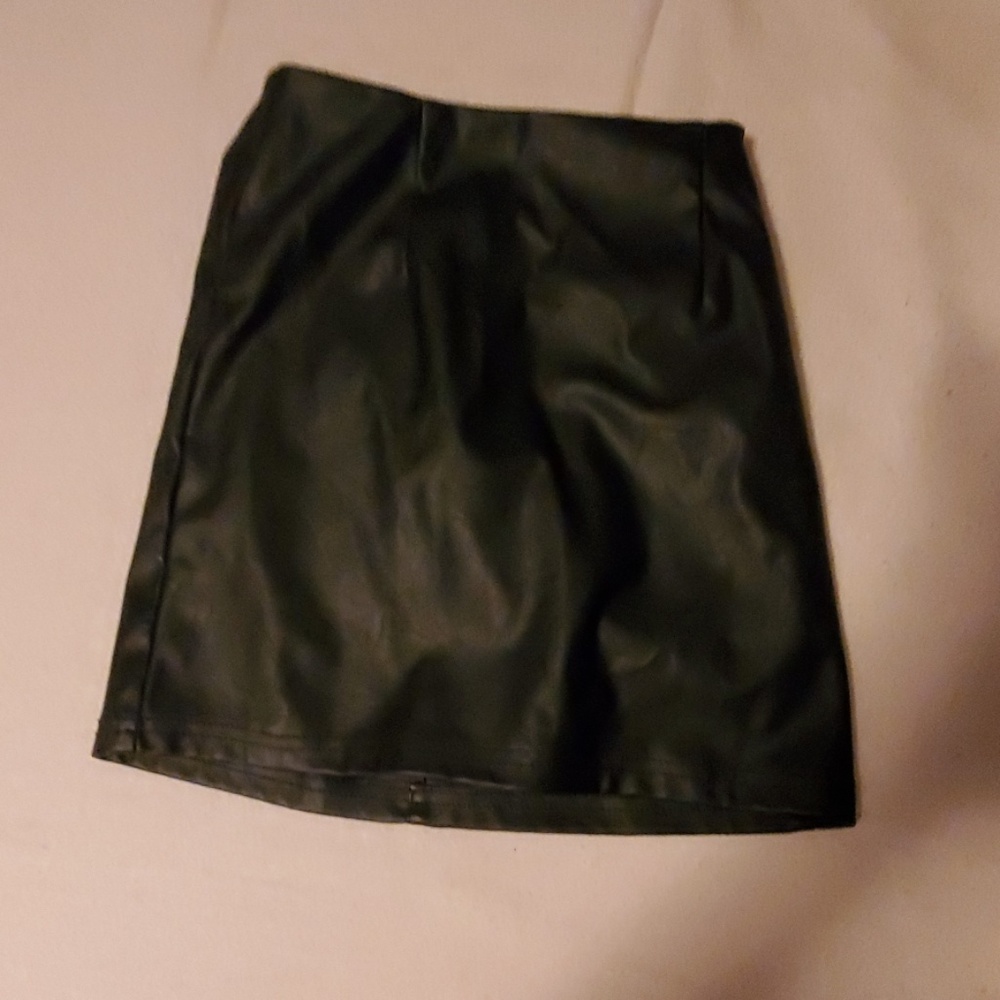 Leather skirt